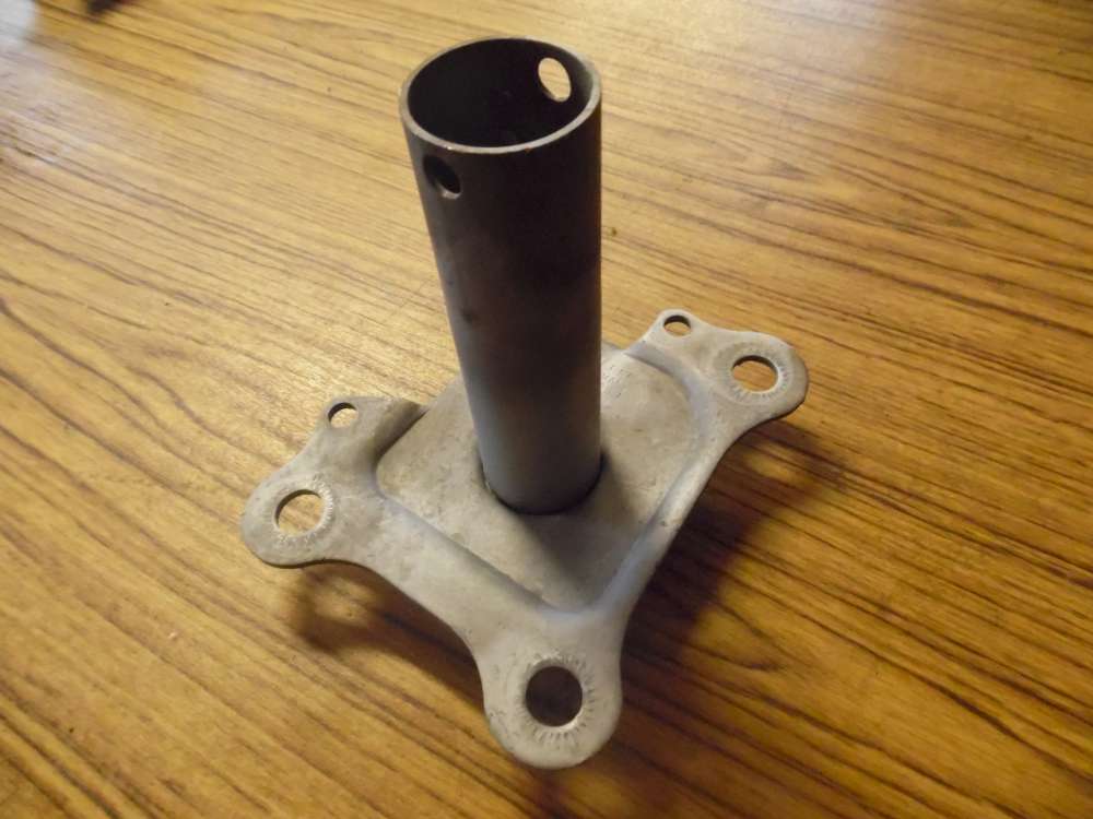 Audi A3 8L Pralldmpfer Stofngertrger Vorne Links 8L0807133A 