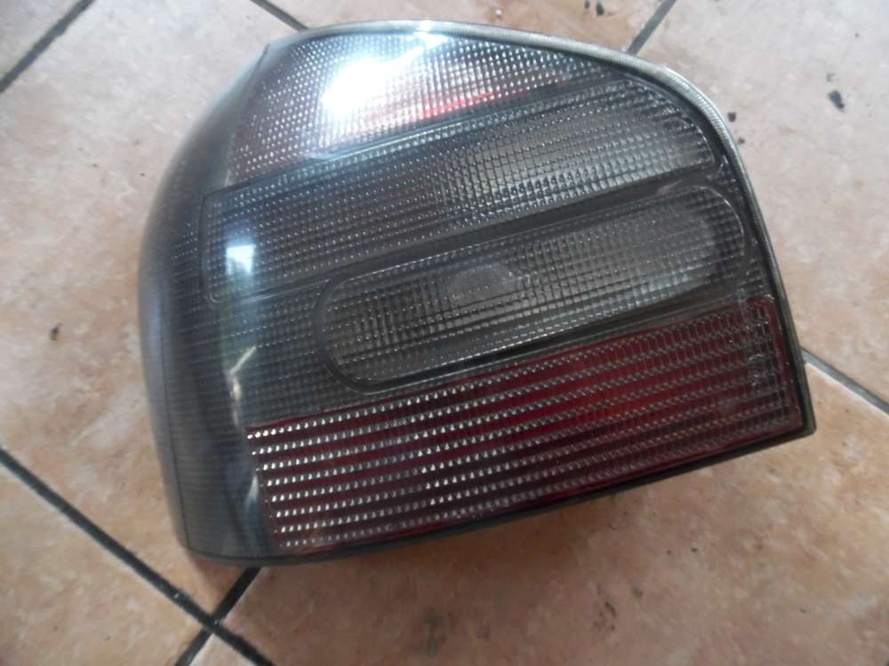 Audi A3 8L 1,8 Bj:98 Rckleuchte Hinten Links 8l0945257