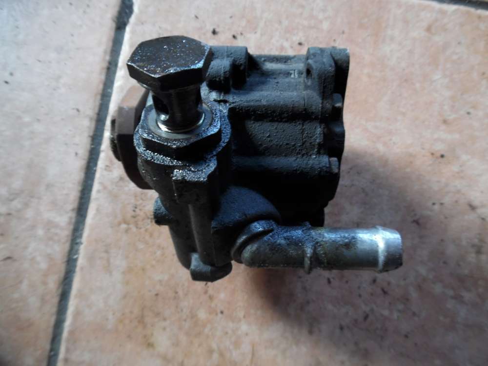 Audi A3 8L Servopumpe 06A145157 