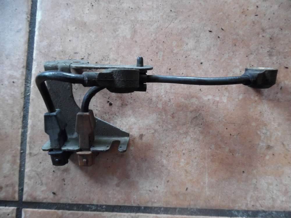 Audi A3 8L Bj:98 Klopfsensor Sensor 06A905377