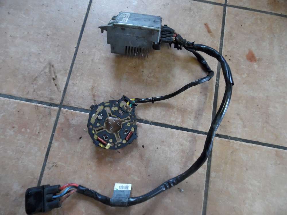 Audi A4 8E B6 Khlerlfter Elektrolfter 8E0959501F + Steuerget Khlerlfter