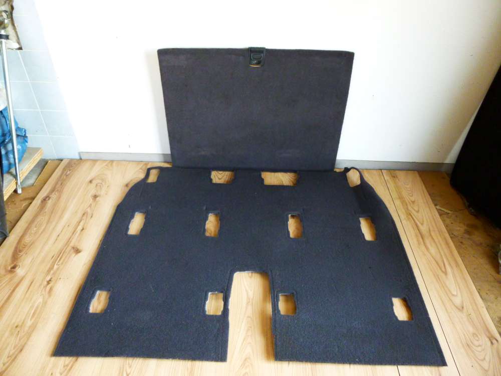 Mercedes A-Klasse W168 Teppich Laderaumabdeckung Verkleidung hinten A1686801841