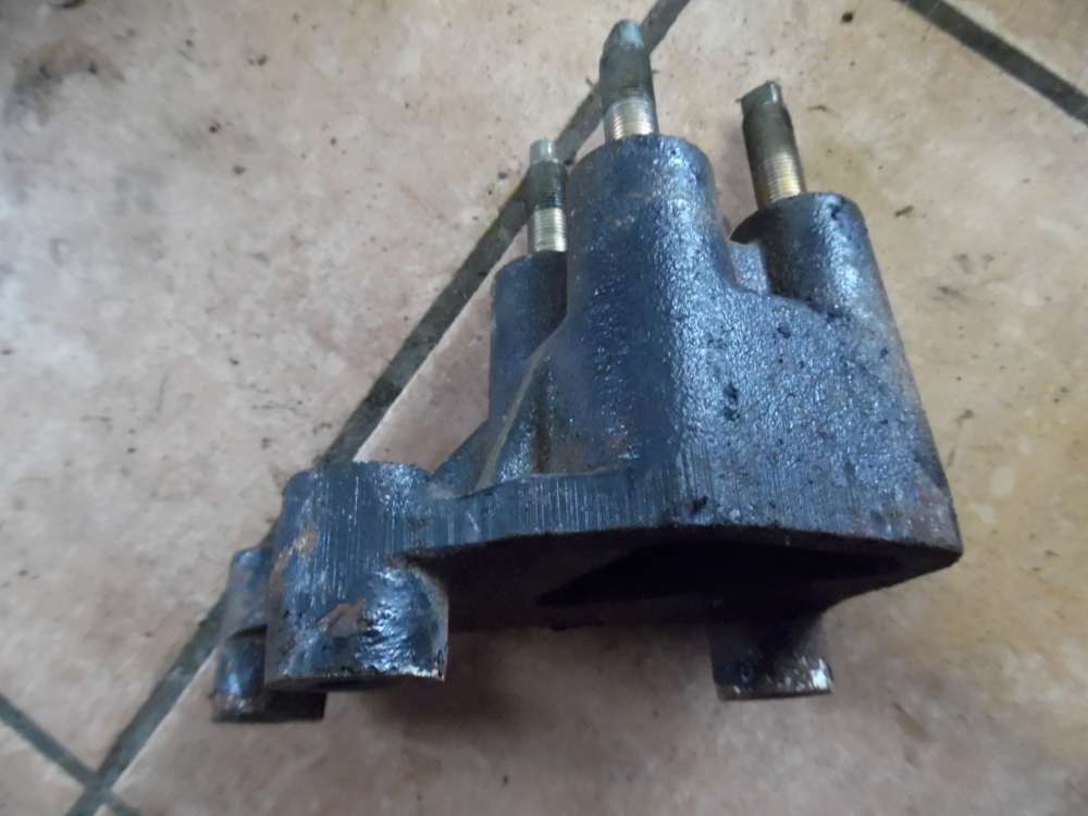 KIA Carnival Motorhalter Halter Motorlager 
