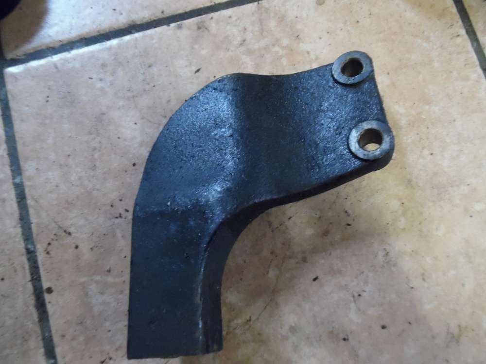 KIA Carnival Bj:05 2.9 CRDI Motorhalter Halter Motortrger Aggregatehalter