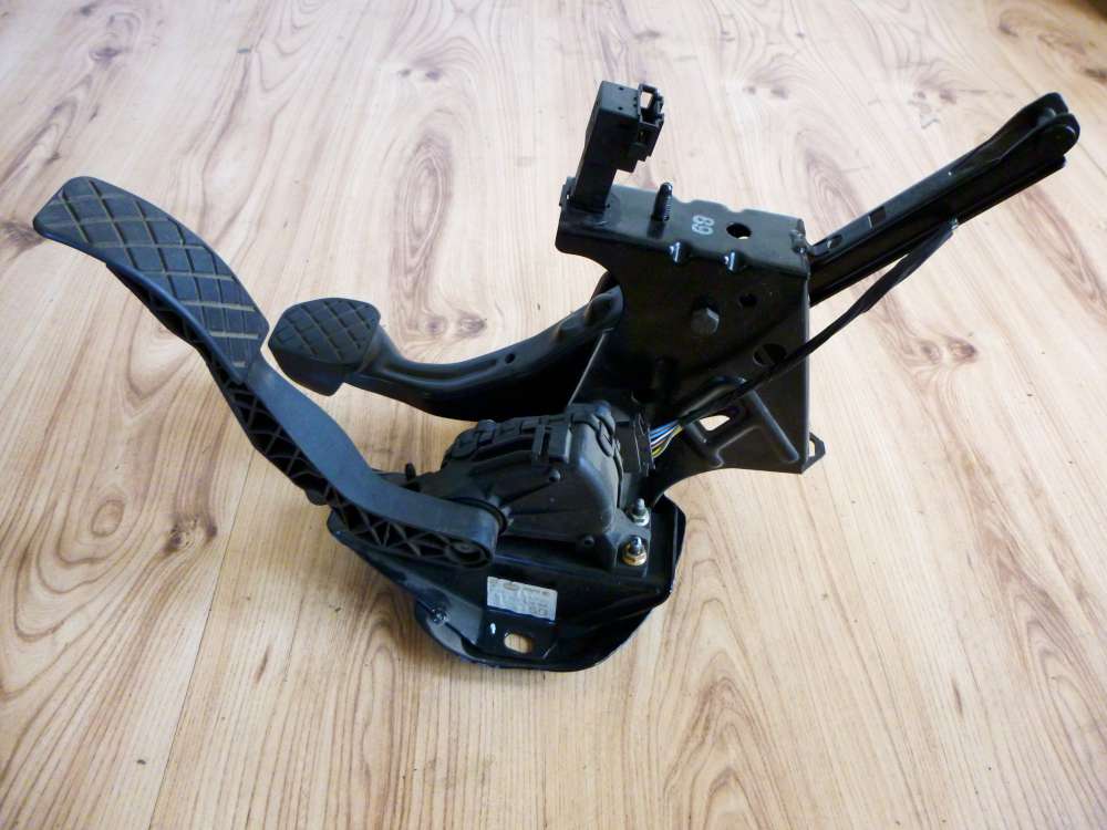VW Audi Seat Skoda Gaspedal Peda lblock 1J1721101D/ 1J1721058BA/ 1J1071130C