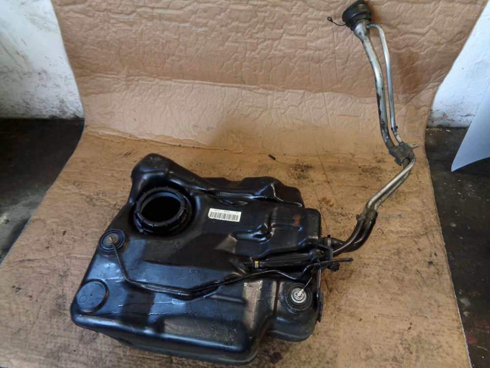 Ford Focus I Turnier 1,8TDCi Kraftstofftank mit Einfllstutzen 98AB-9002BK