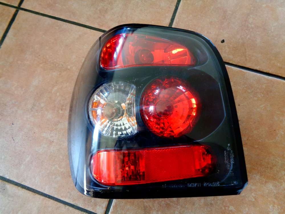 VW Polo 6N Bj:2000 Rcklicht Links SK3711