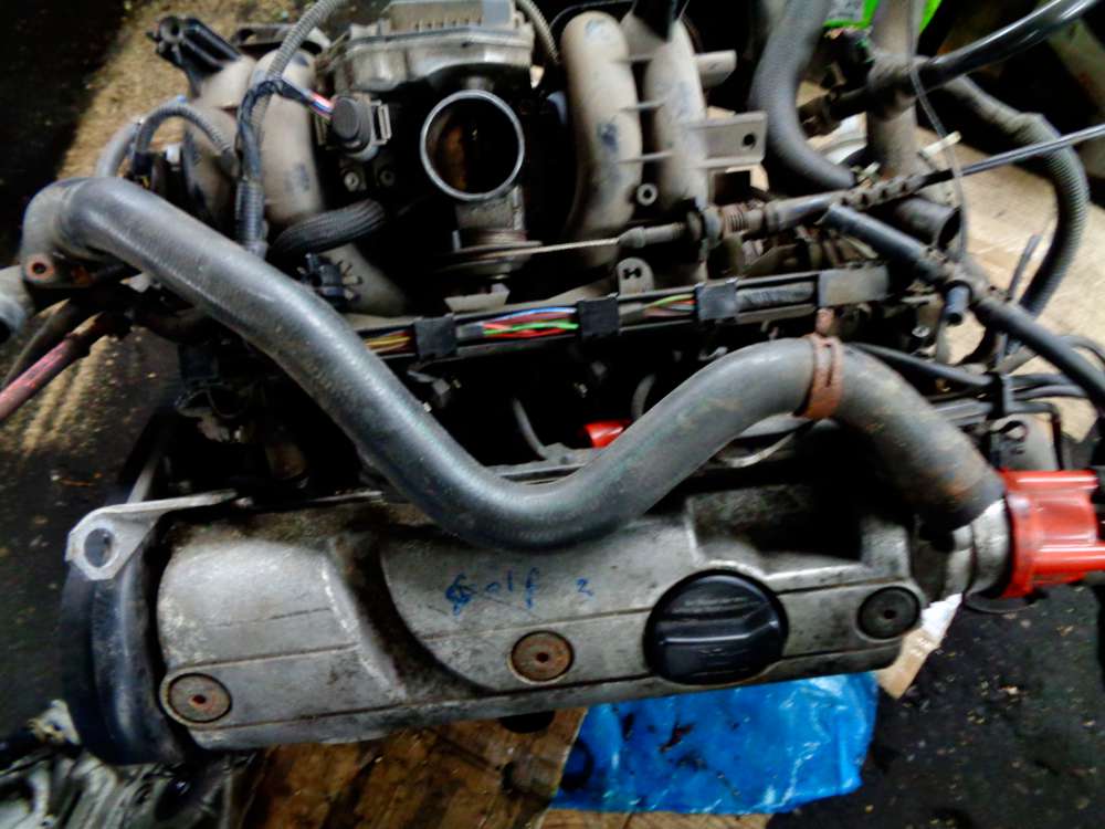 VW Golf 3 Bj:1995 Motor 1,6L Benzin, 55 KW, PS 75 032109145K / 030905205AB