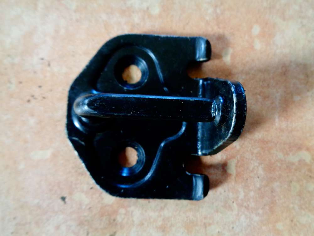 Ford Focus II Trschlo Schlossfalle Fanghaken 3M51-R21982-BF
