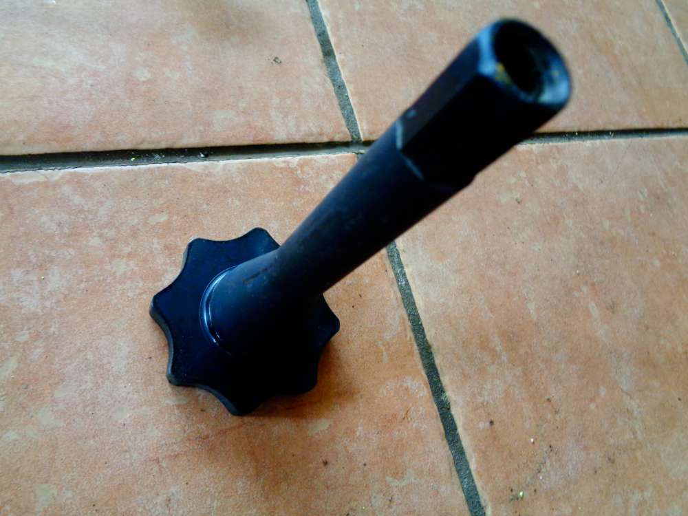  Renault Megane Scenic Bj:99 Halter Halter Ersatzrad 7703041037