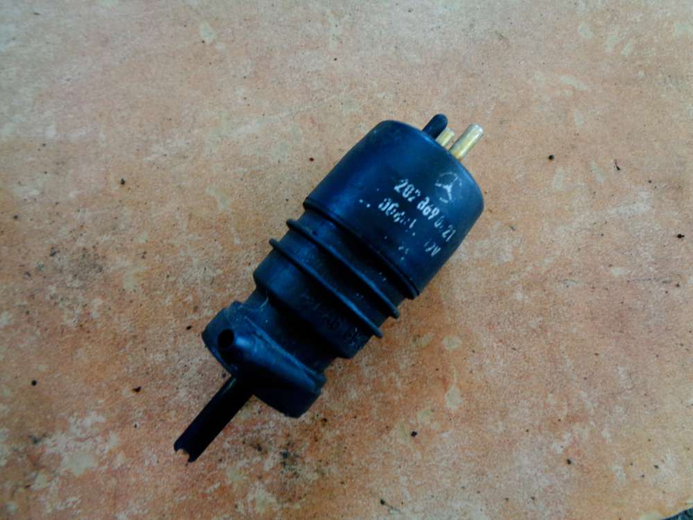 Mercedes Benz W202 Waschwasserpumpe 2028690221