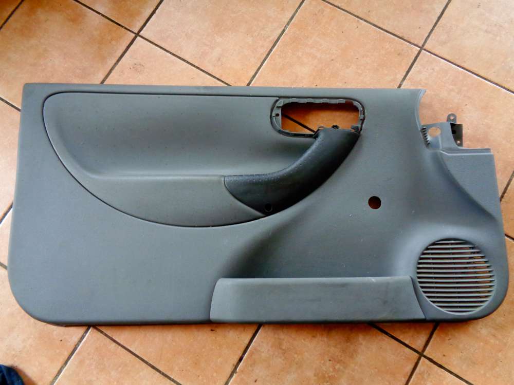 Opel Corsa C 3-Trer Trverkleidung Vorne Links 09116450LH