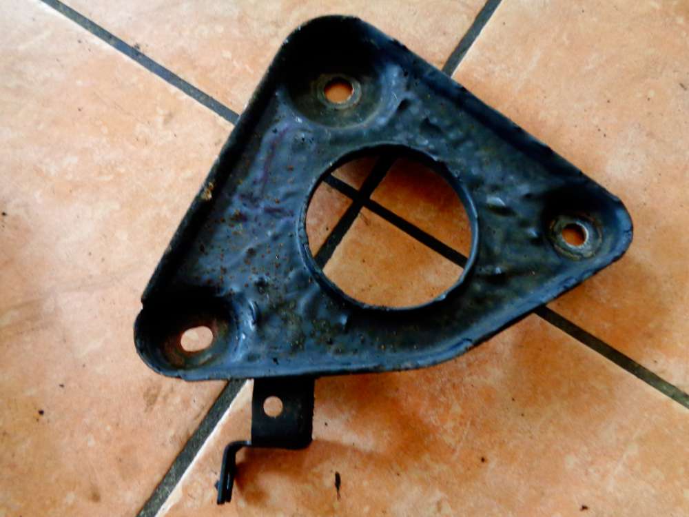 Nissan Primera P12 Halterung Rahmen Vorderachse Links