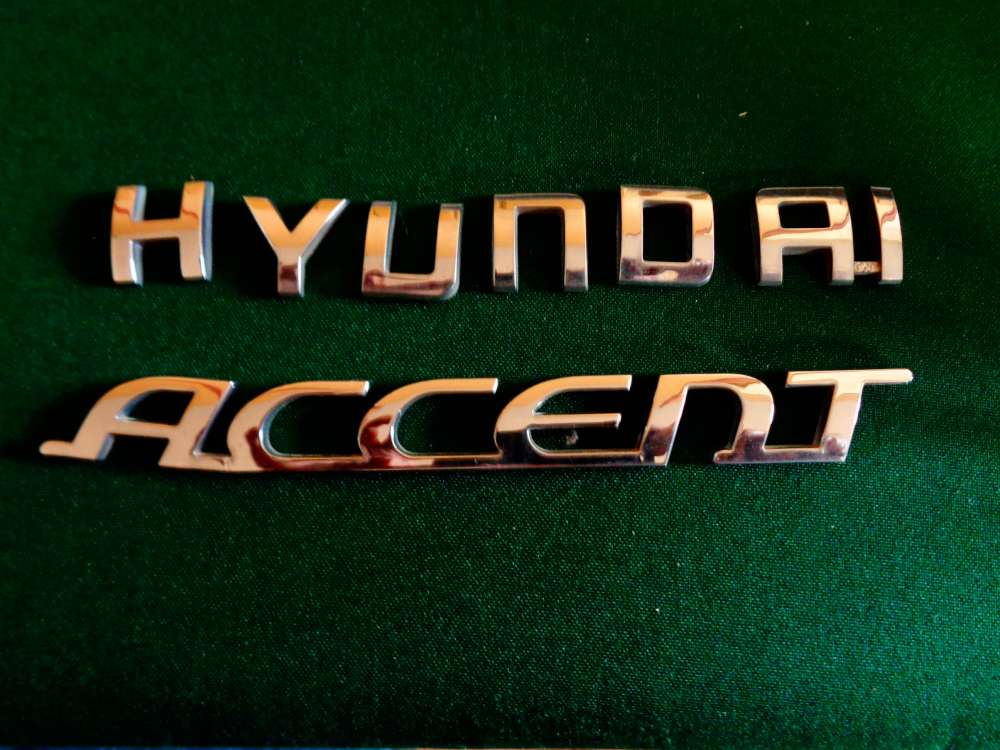 Hyundai Accent MC Bj:07 Schriftzug Emblem badge emblem Auf Heckklappe 