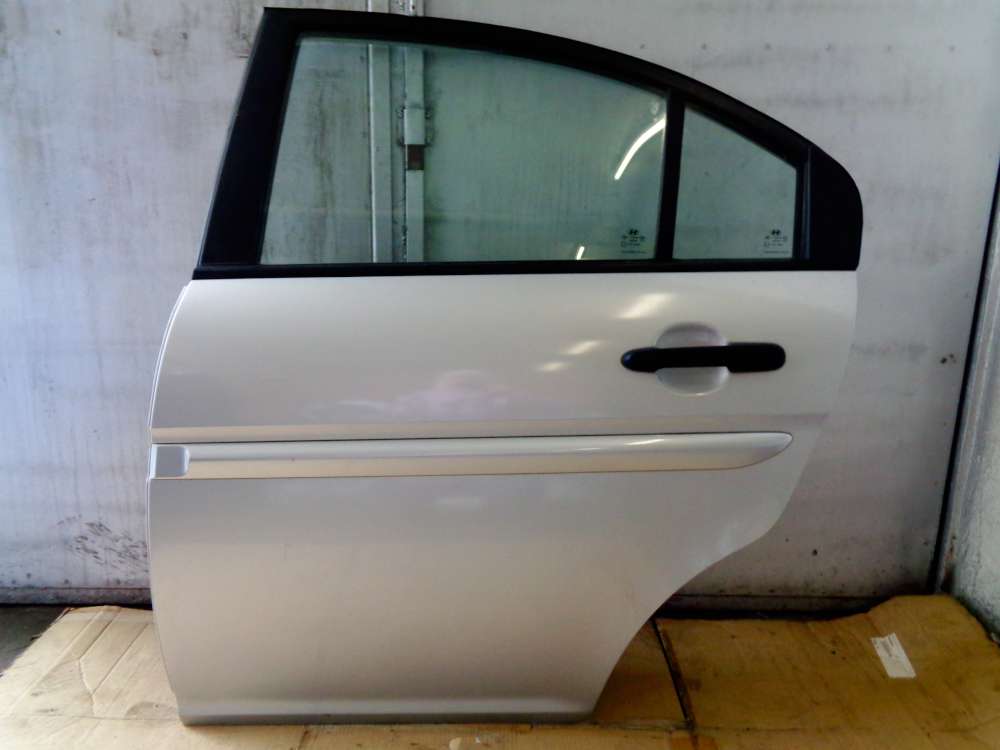 Hyundai Accent MC Tr Hinten Links Farbcode : 5S