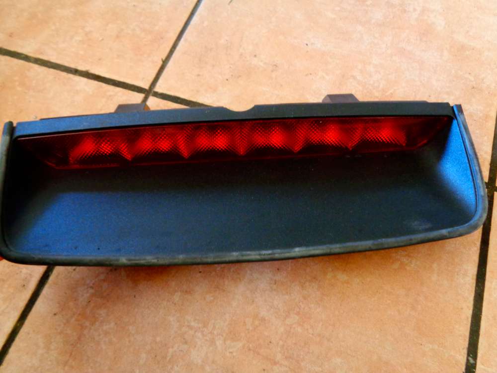 Nissan Primera P12 Bremsleuchte 270277