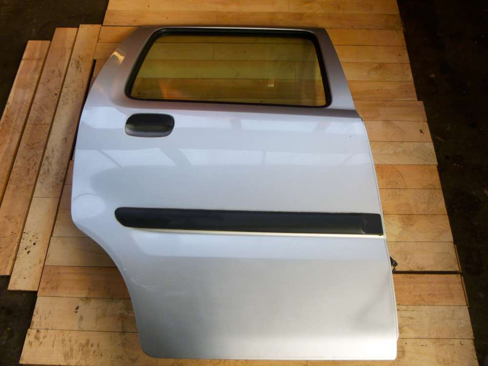 Opel Agila A H00 Bj 2004 T�r Hinten Rechts Grau Farbcode Z157 