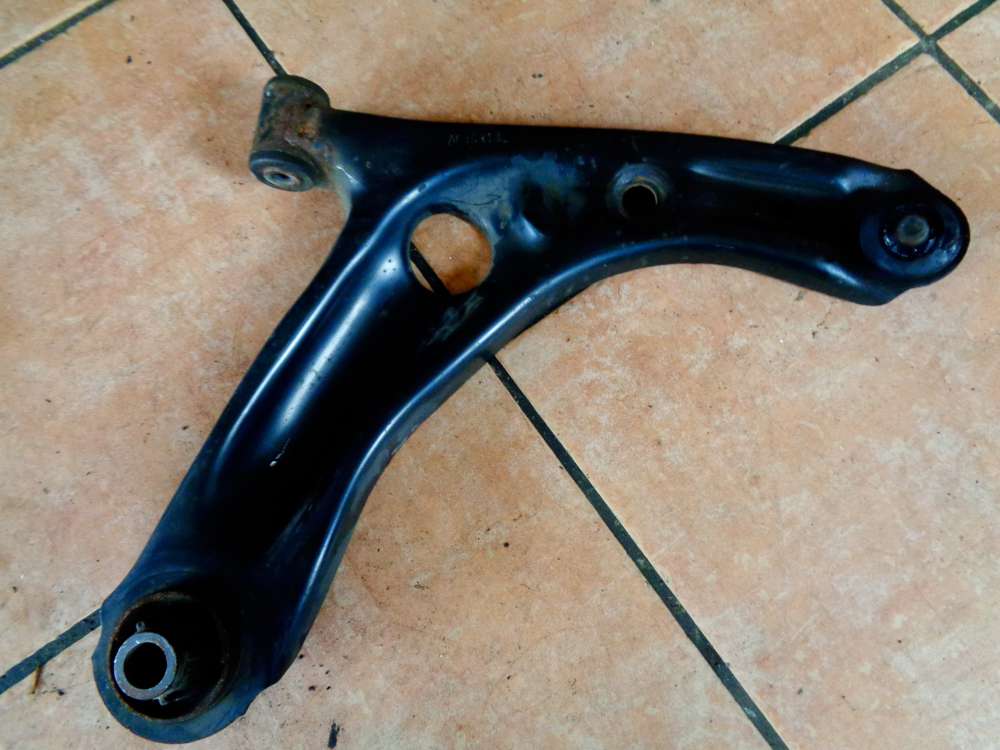 Toyota Aygo Querlenker unten Vorne Rechts 