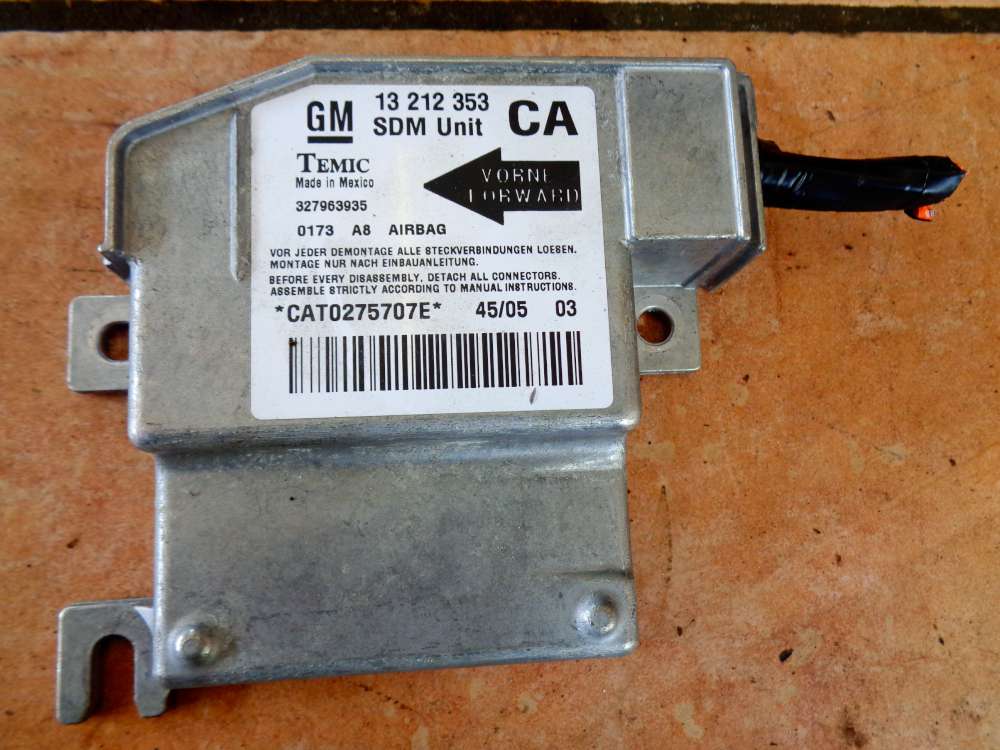 Opel Corsa C Airbagsteuergert 13212353 