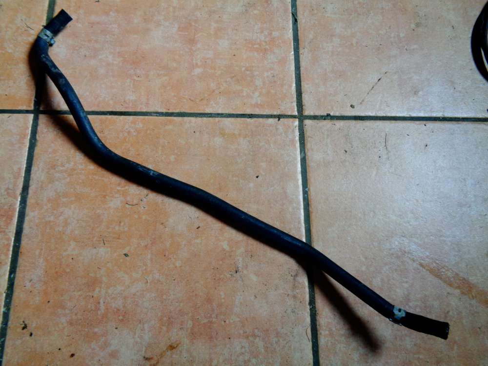 Opel Corsa C 1.2i Bj:2010 Khlwasserschlauch 