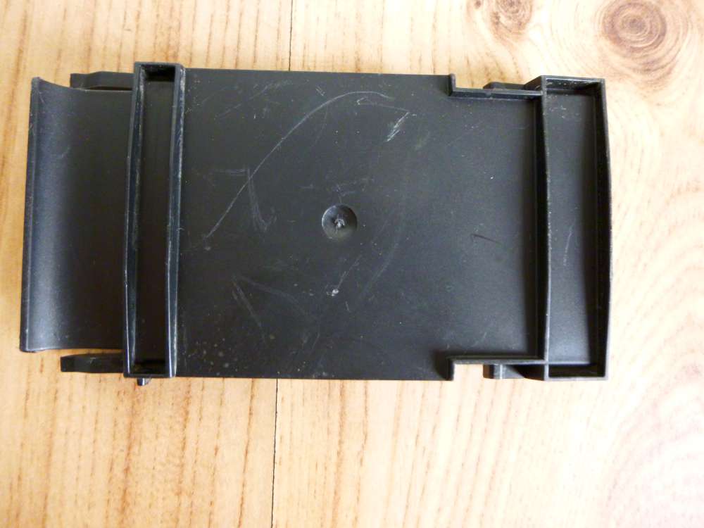 VW Golf IV Verkleidung Abdeckung Batteriekasten 1J0915337 