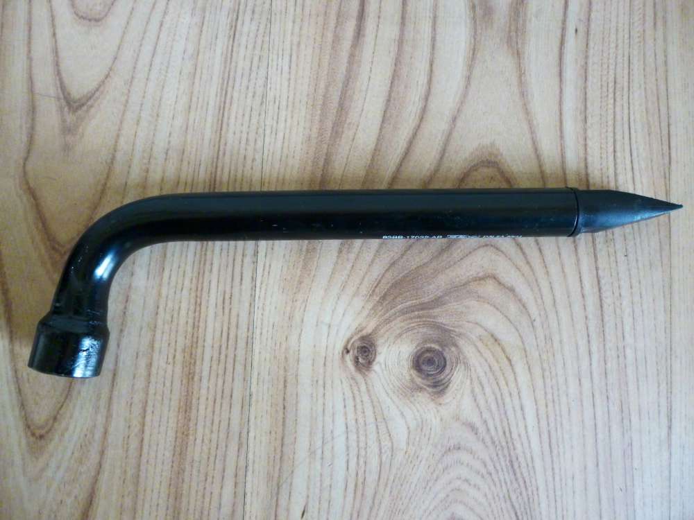 Ford  Radmutternschl�ssel 93BB17032AB