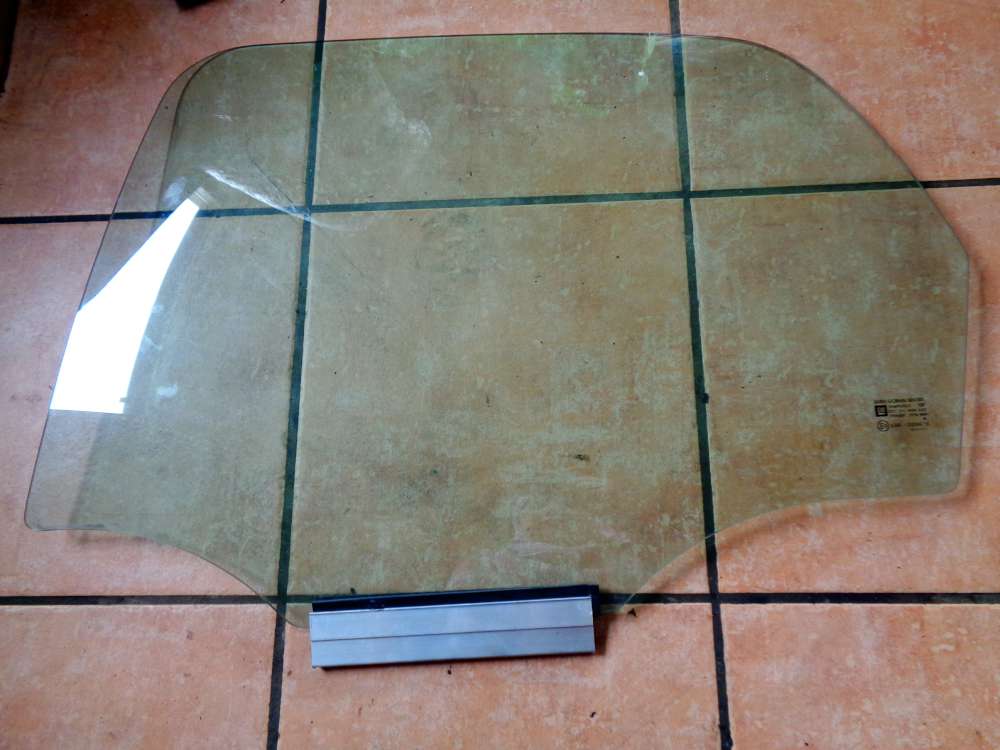 Opel Corsa C F08, F68 Bj 2004 5 Trer  Scheibe Trscheibe Hinten Links 