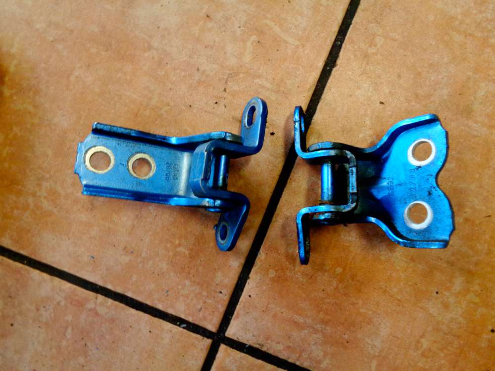 Peugeot 107 Bj:2008 Trscharnier Trscharnier Vorne Rechts Blau