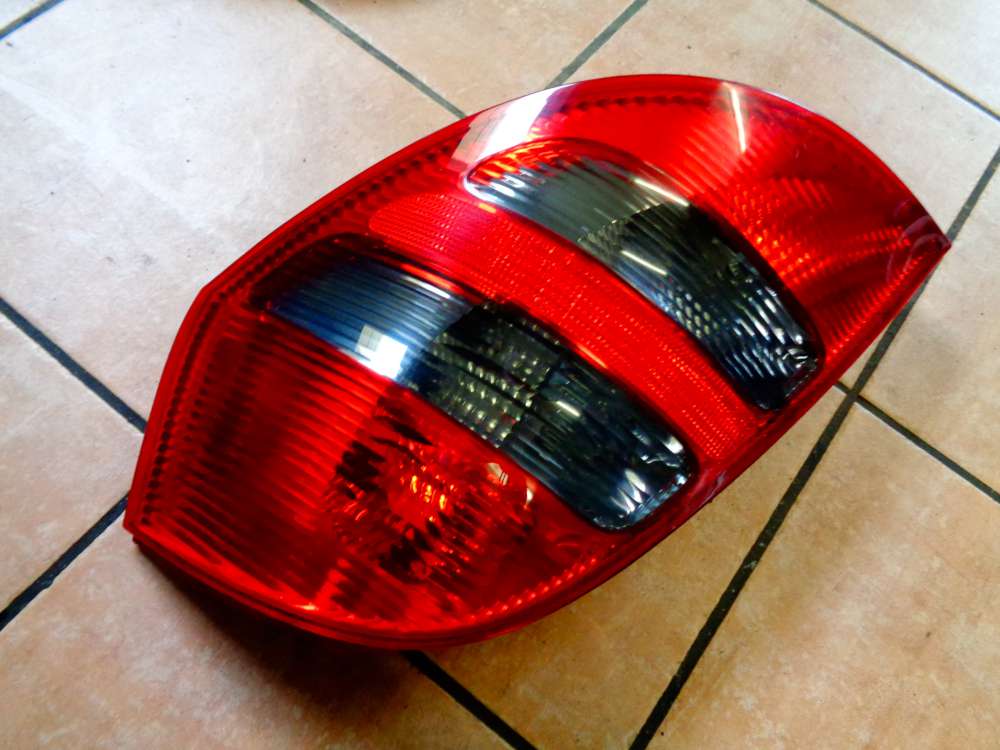 Mercedes W169 A-Klasse A180 Bj:05 Rcklicht Rckleuchte Rechts A1698201064R