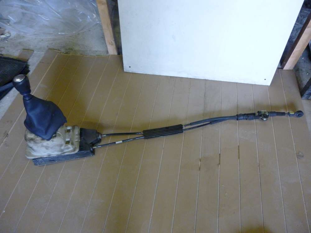 Schaltgestnge Renault Espace  IV Bj 2004  8200208285D