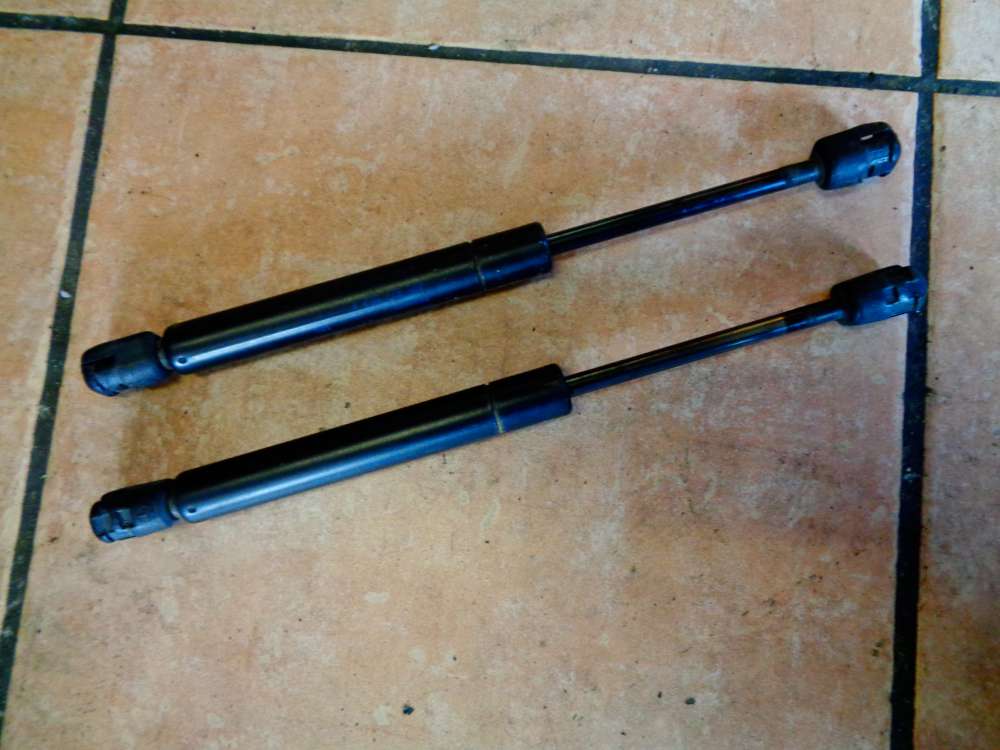 Audi A6 4B Bj:1998 Heckklappendmpfer Lifter Links + Rechts 4B5827552A