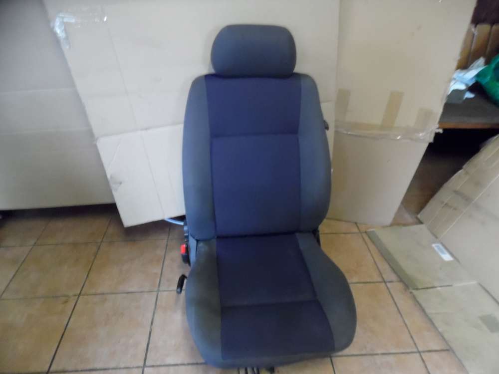  Seat Ibiza 6K Bj:2001 Fahrersitz Sitz Vorne Links  Stoff Grau und Blau Sitze