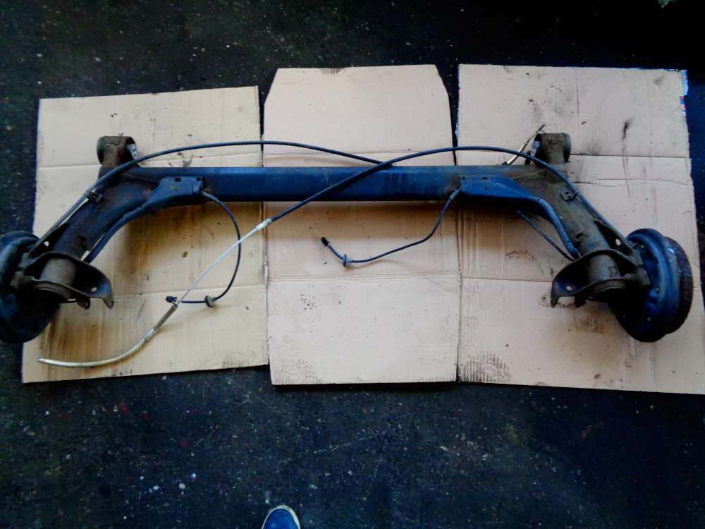 VW Polo 6N2 Bj:2000 Hinterachse Achstrger Achse Hinten mit Kabel 6N0609721K