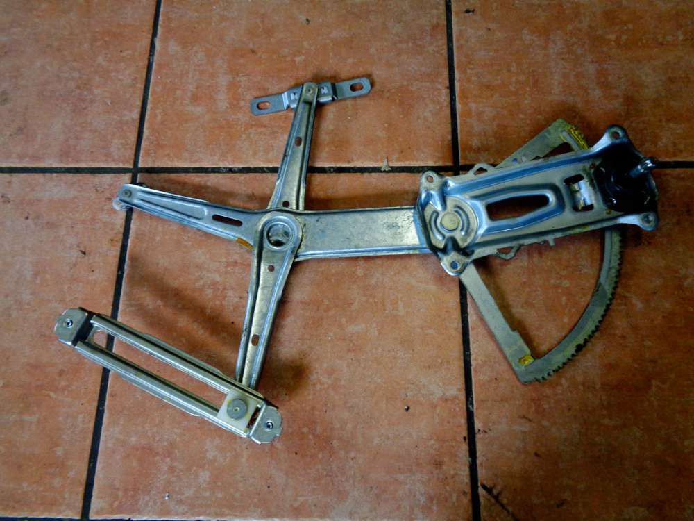 Opel Corsa C 3Trer Bj:2001 Fensterheber manuell Vorne Links 09113359