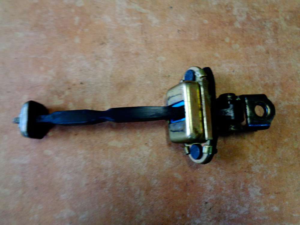 Ford Focus DNW Kombi 1.8 Trfangband Vorne Links 