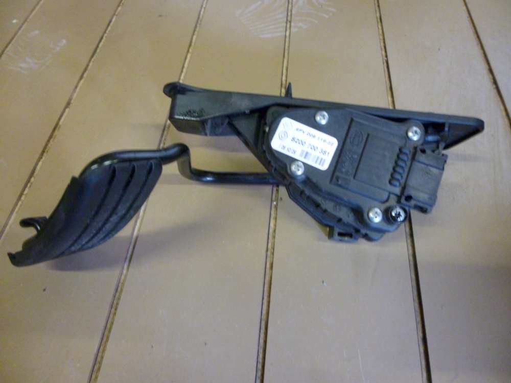 Renault Espace IV Bj.2004 Gaspedal Gashebel Pedal 8200700381 / 6PV 008 119-22