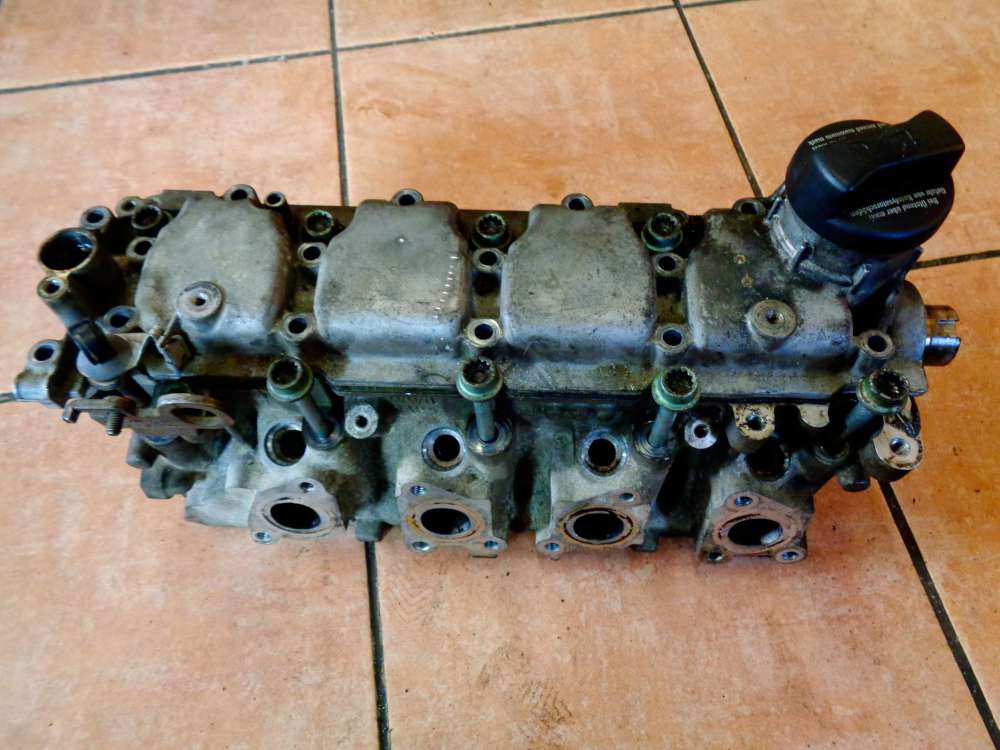 VW Polo 6N2 Bj:2000 Zylinderkopf 030103376 