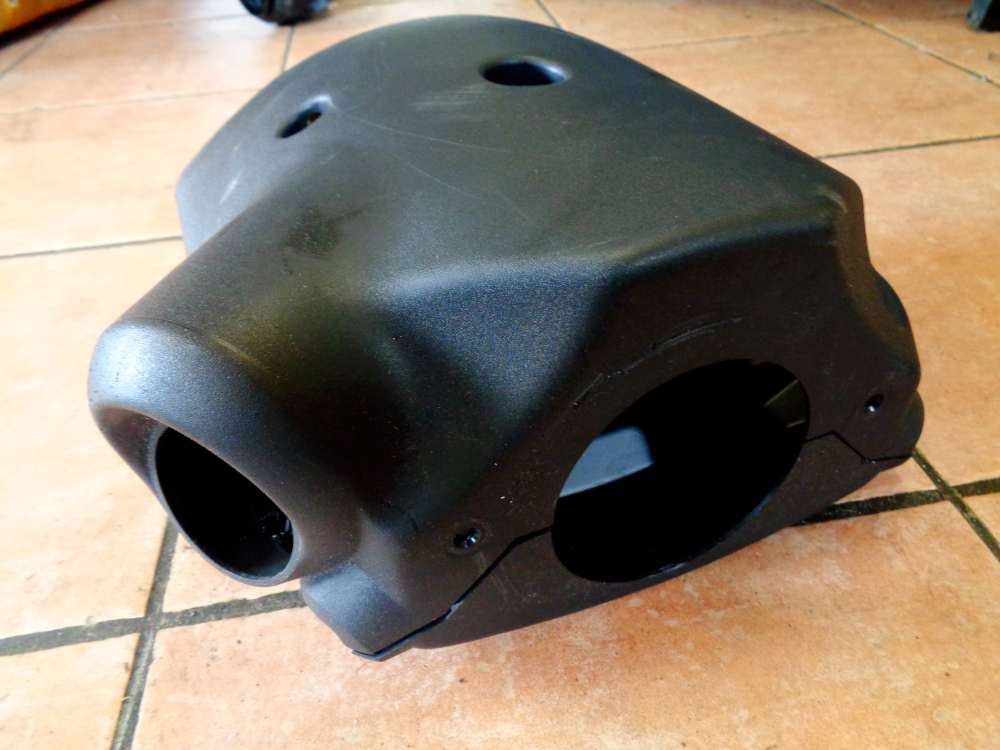 Opel Corsa D Lenksule Verkleidung 13205061 13205062 
