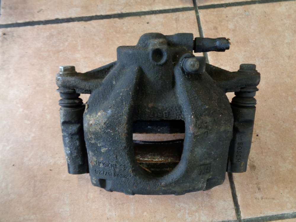 Opel Corsa D Bremssattel Bremszange Vorne Links 