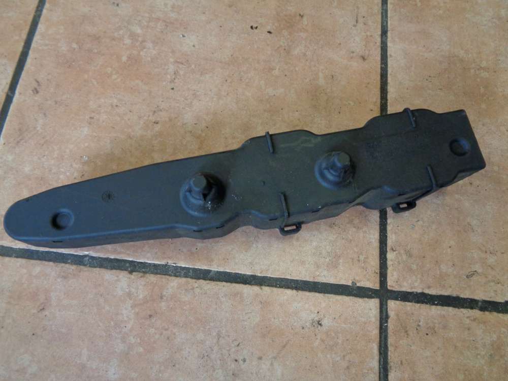 Mercedes A-Klasse W168 Abdeckung fr Zndmodul Zndspule A0001582685