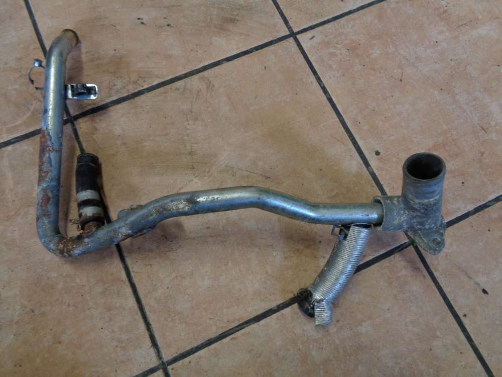 Opel Astra H Verbindungsrohr Wasserrohr Leitung 