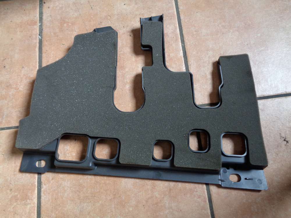 Opel Astra H Bj:2008 Furaum Abdeckung Verkleidung unten Links GM 13137842