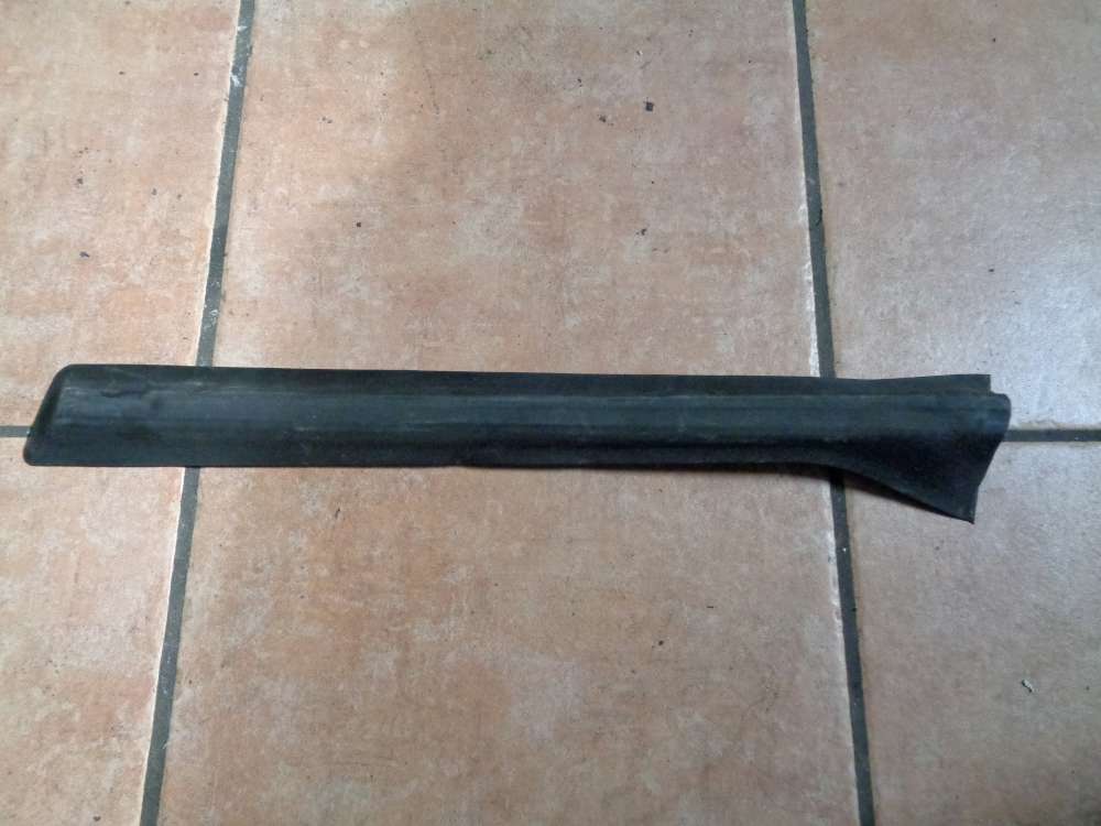 Opel Astra H Bj:2008 Blende Leiste Zierleiste Verkleidung Dichtung Rechts 013123711