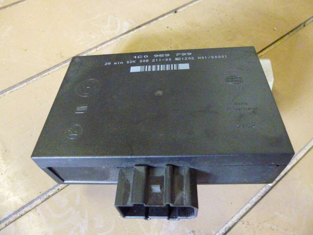 VW Skoda Octavia Steuergert Komfortsteuergert 1C0959799  