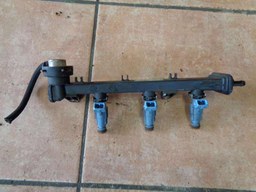  SMART Fortwo MC01 Einspritzleiste Einspritzdse 0003096V005