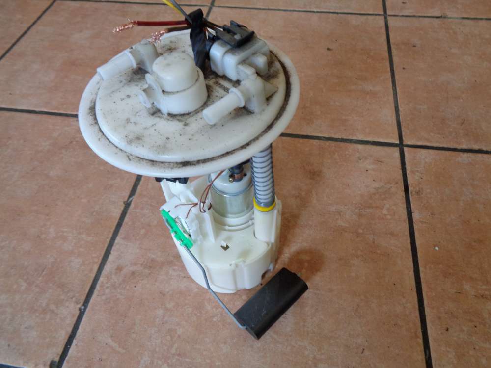 SMART Fortwo MC01 Benzinpumpe Kraftstoffpumpe 0010688V001