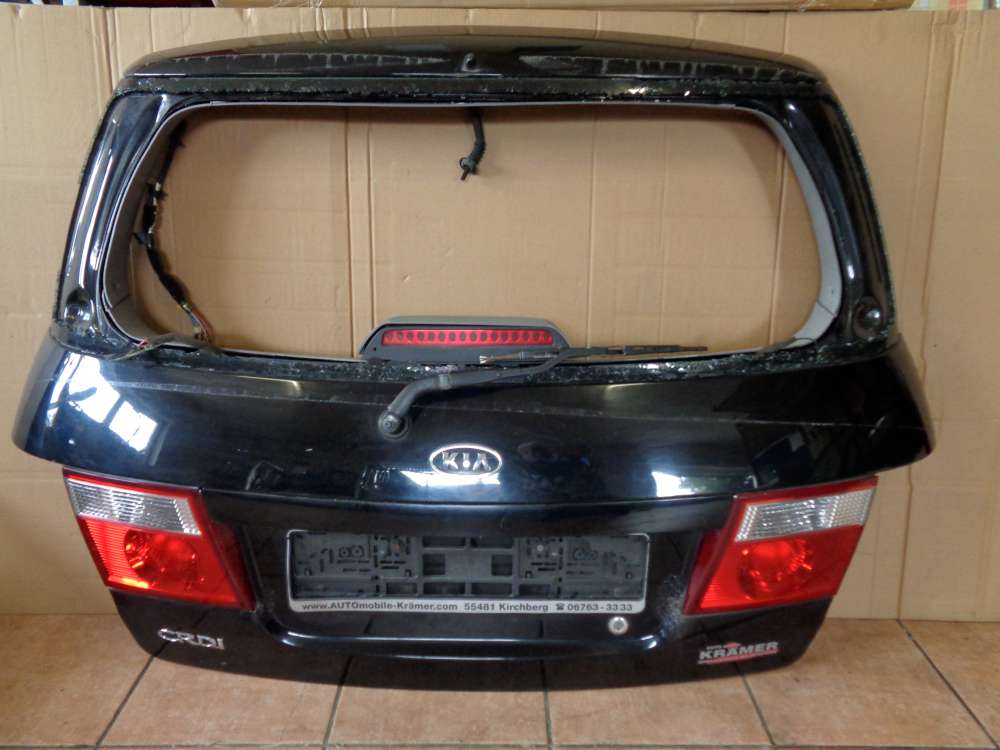 KIA Carens II Heckklappe ohne Scheibe Schwarz / EB