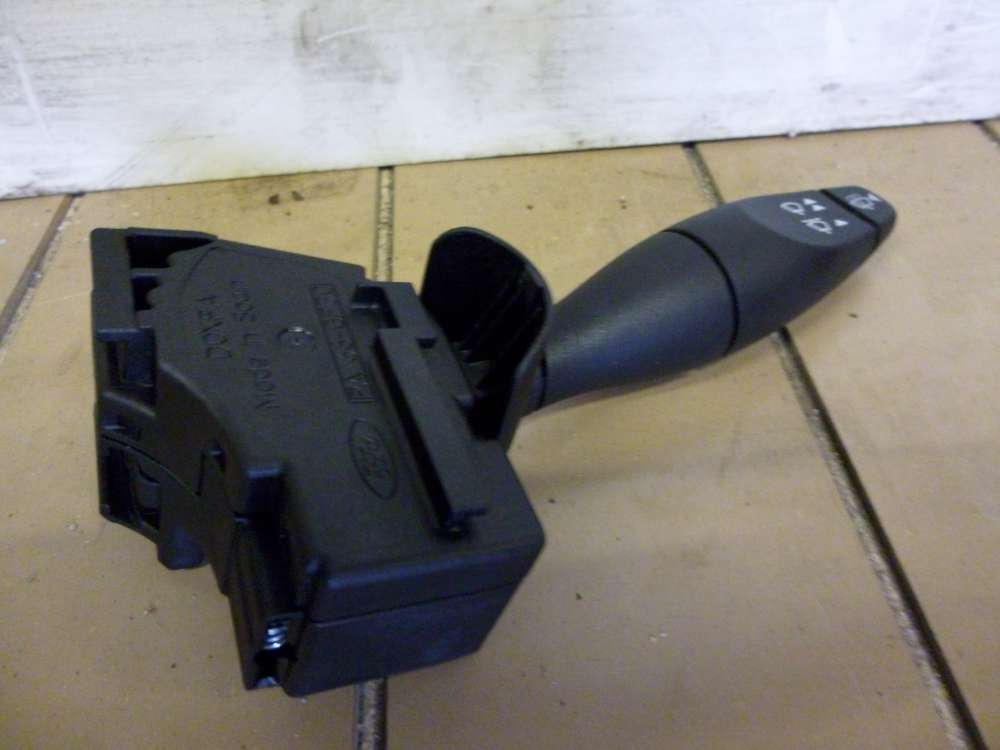 Ford Focus I Lenkstockschalter Wischerschalter 98AG-17A553-CG