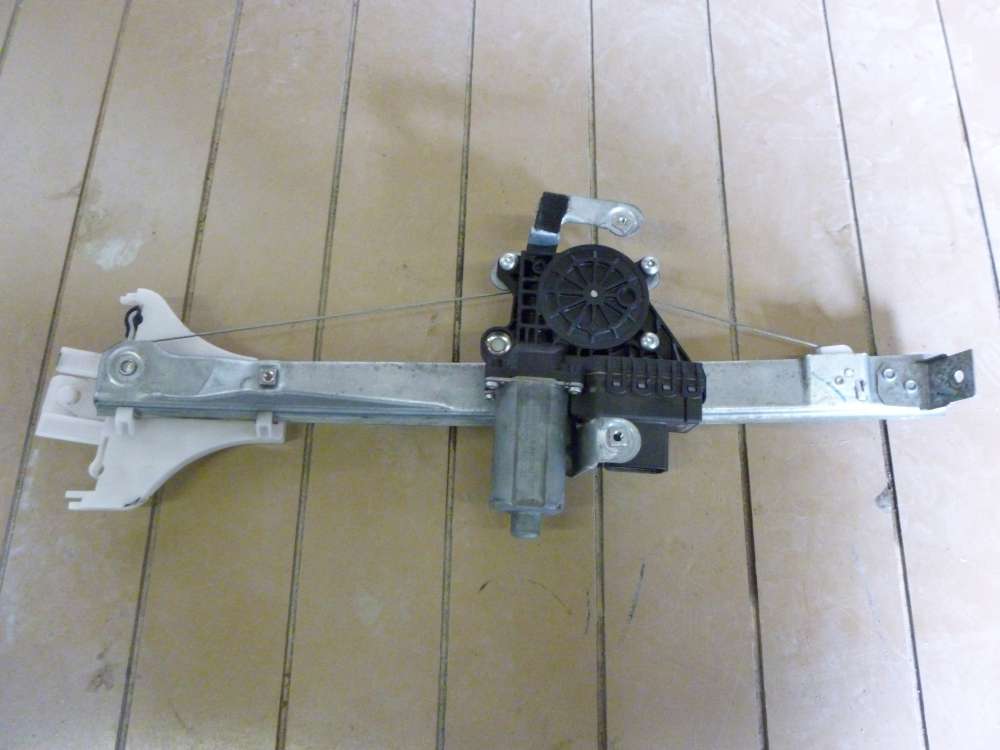 Ford Mondeo III Elektrischer Fensterheber Hinten Links 0130821773