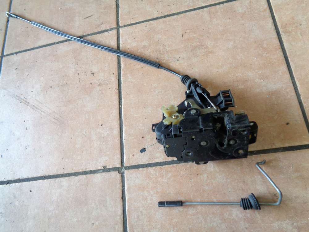 VW Golf 4 Bj:2000 3-Trer Tr Trschloss Vorne Links --1837015